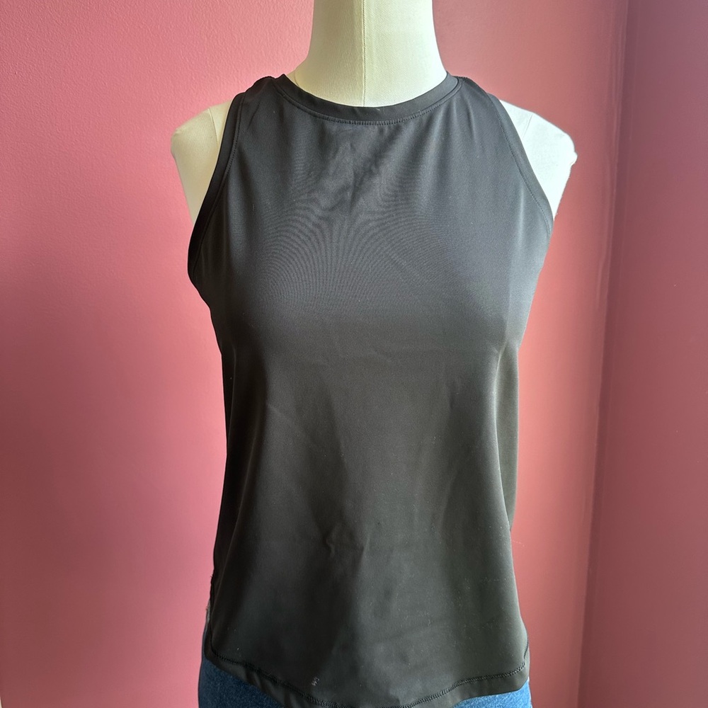Old Navy Black Fitted Active Powersoft Tank Top